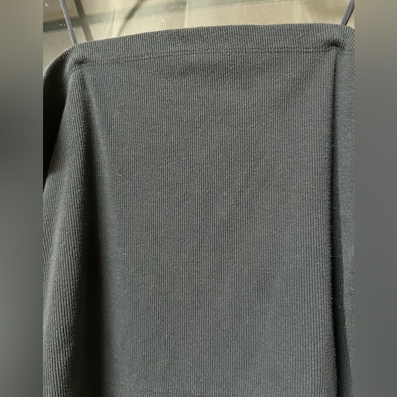 Black American Eagle crop top - Picture 3 of 3